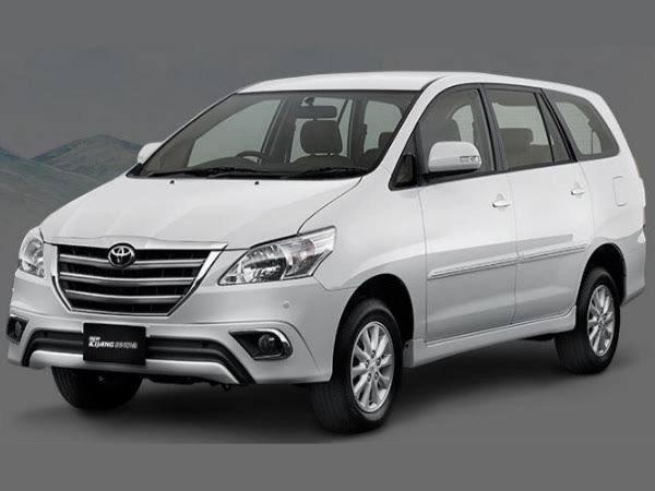 Old shape Innova for SUV rentlas in Goa