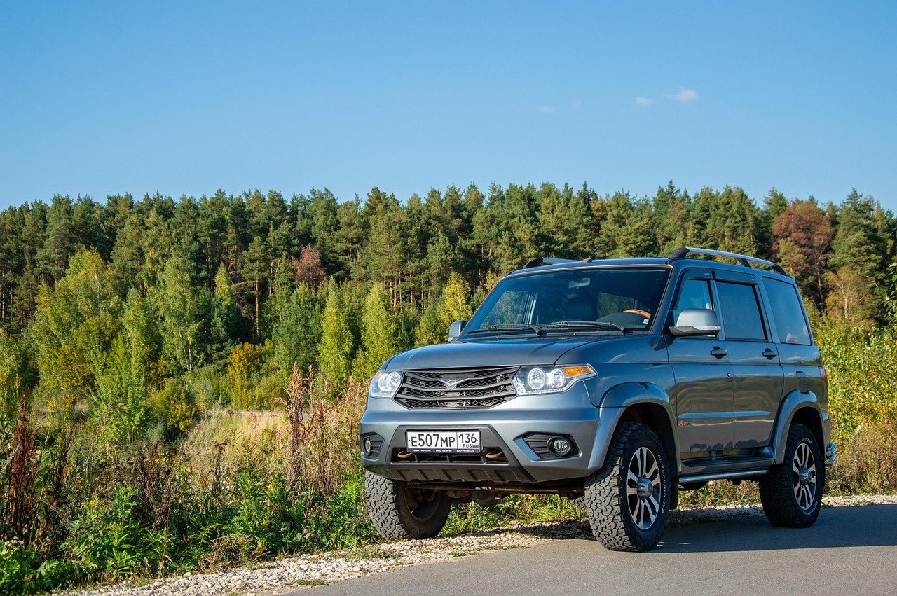 uaz, suv, jeep, lake, uaz patriot, machine, uaz-3163, journey, vehicle, four-wheel drive, on the nature, all-wheel drive, car, car wallpapers, silver, autumn, forest, road, 4 x 4, car, car, car, car, nature, car